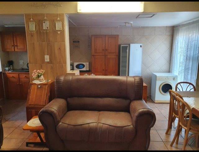 2 BEDROOM DUPLEX RENTED IN MEER EN SEE